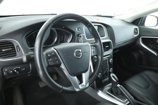 Volvo V40 image 7