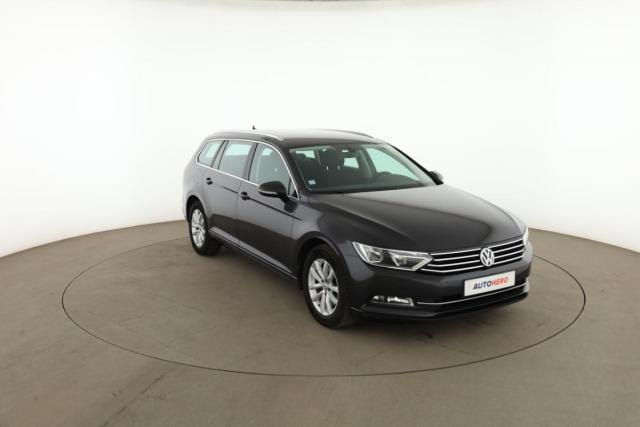 Volkswagen Passat Sw image 2