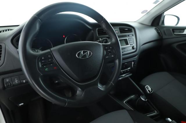 Hyundai Coupé image 8