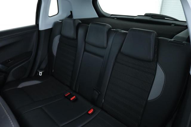 Peugeot 2008 image 4