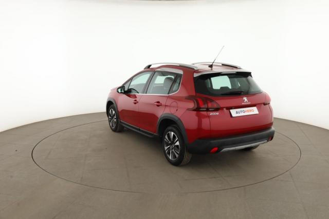 Peugeot 2008 image 3