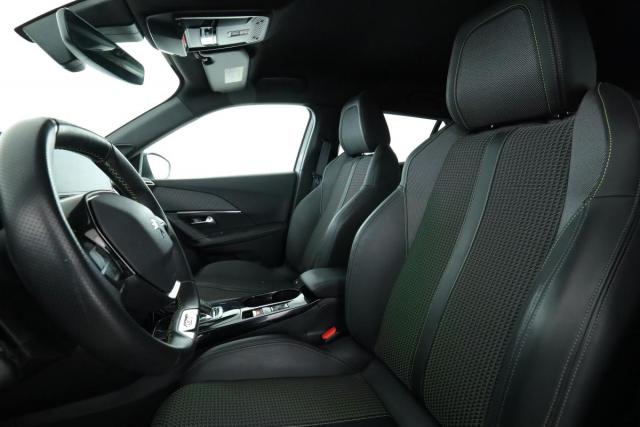 Peugeot 2008 image 5