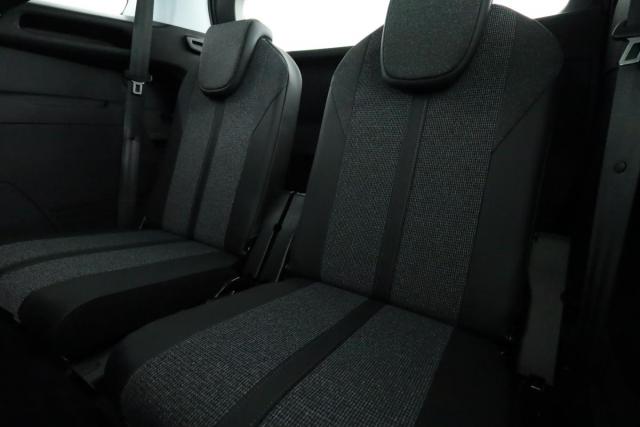 Peugeot 5008 image 4
