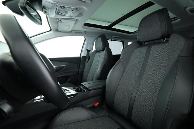 Peugeot 5008 image 9