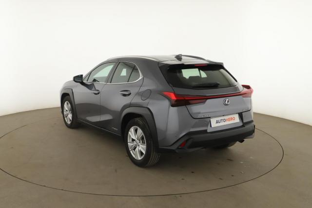 Lexus Ux image 1