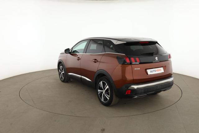 Peugeot 3008 image 2