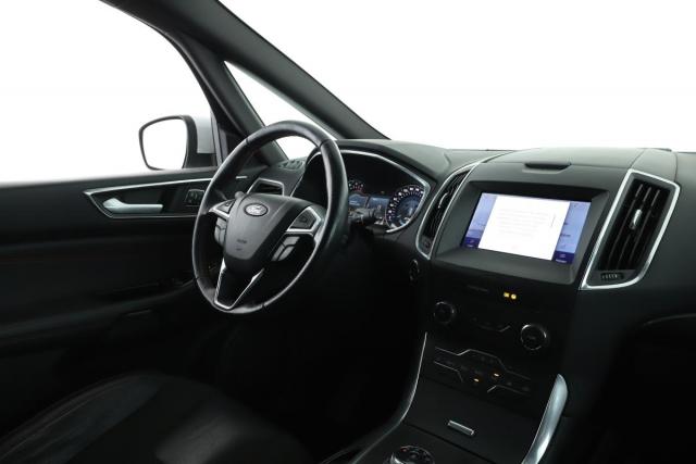 Ford S-Max image 1