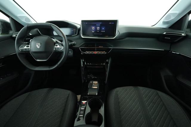 Peugeot 208 image 1