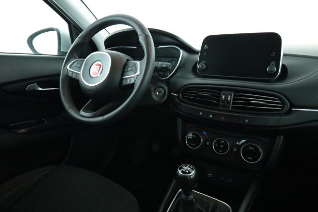 Fiat Tipo image 9