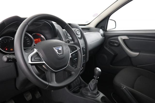 Dacia Duster image 2