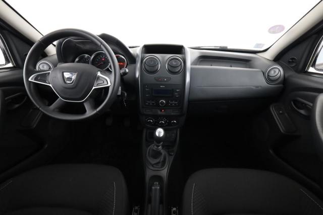 Dacia Duster image 9