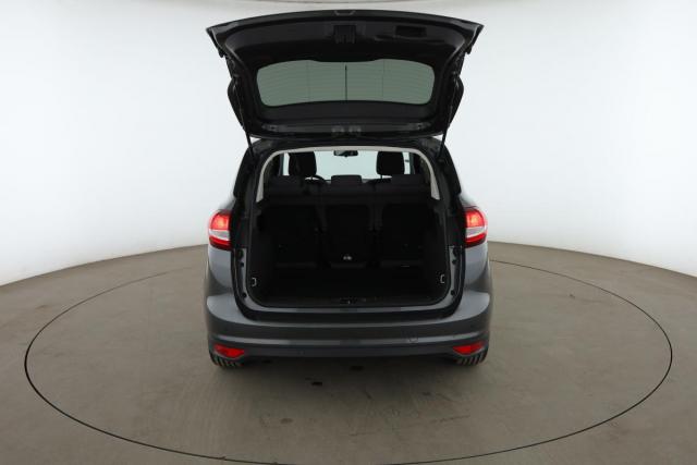 Ford C-Max image 7
