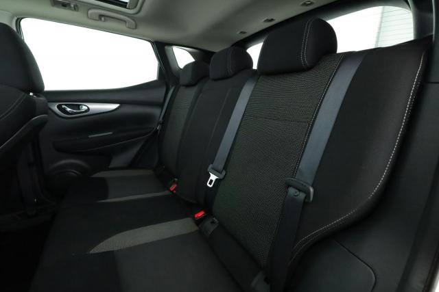 Nissan Qashqai image 1