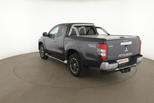 Mitsubishi L200 image 3