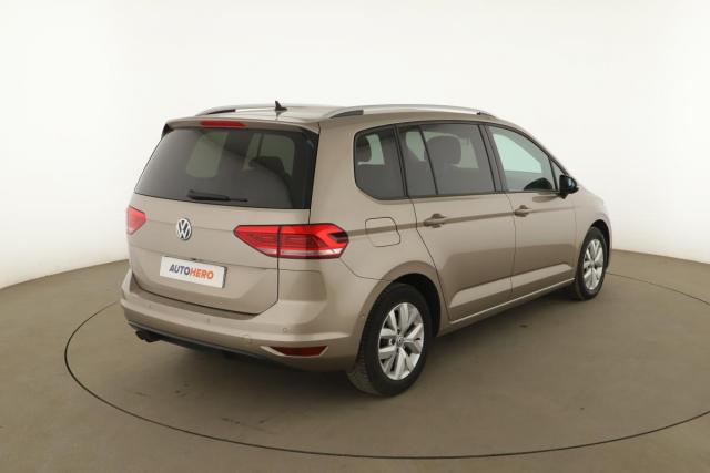 Volkswagen Touran image 8