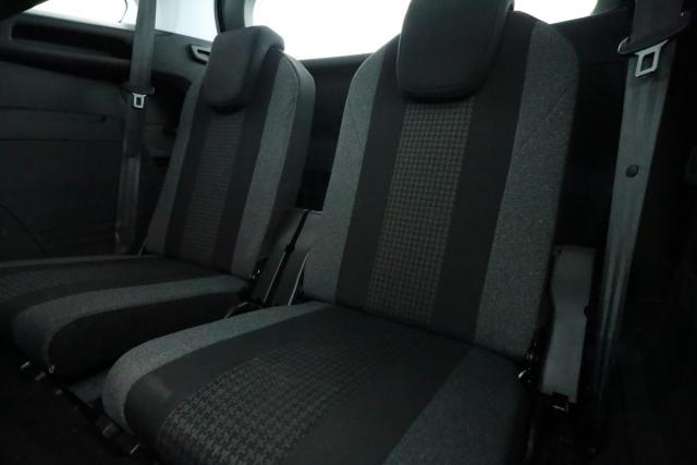 Peugeot 5008 image 7