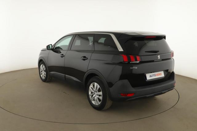 Peugeot 5008 image 9