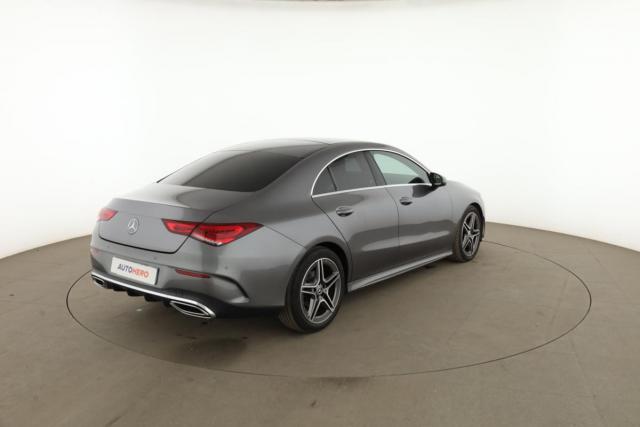 Mercedes Benz Cla image 7