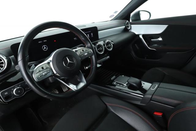 Mercedes Benz Cla image 2