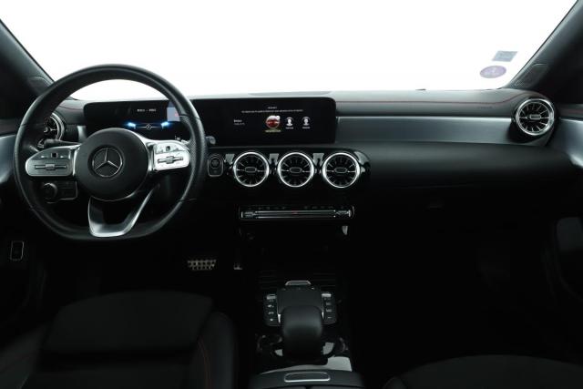 Mercedes Benz Cla image 6