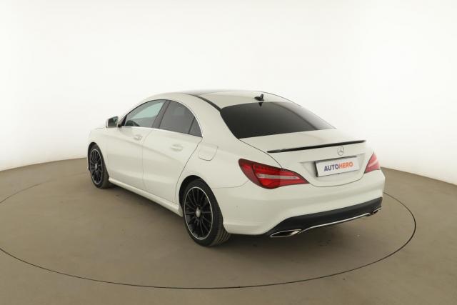 Mercedes Benz Cla image 5