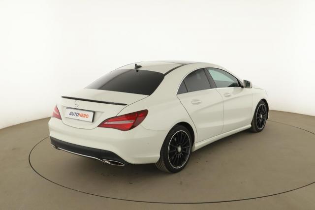 Mercedes Benz Cla image 2