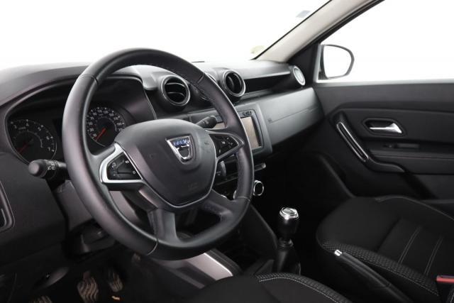Dacia Duster image 2