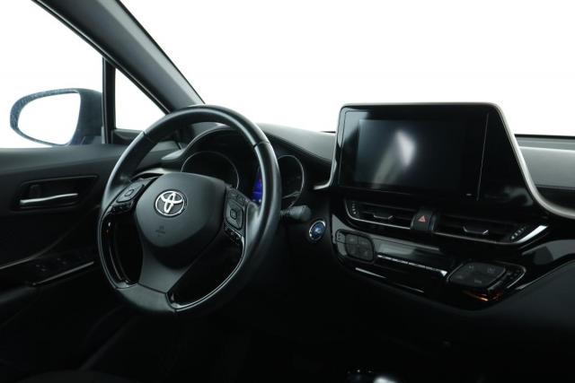 Toyota C-Hr image 4