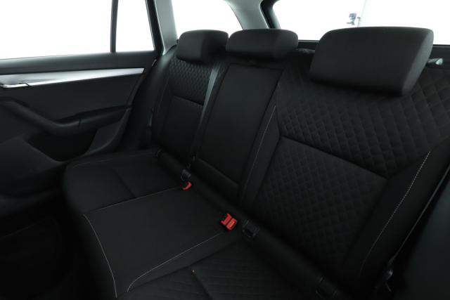 Skoda Octavia image 1