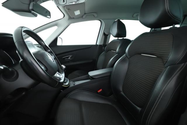 Renault Grand Scénic image 1