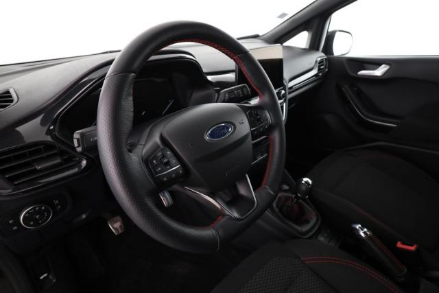 Ford Fiesta image 3