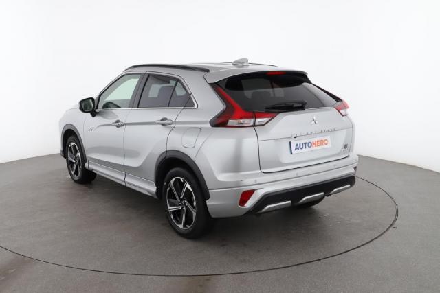 Mitsubishi Eclipse Cross image 2