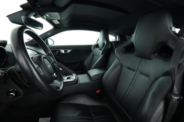 Jaguar F-Type image 9