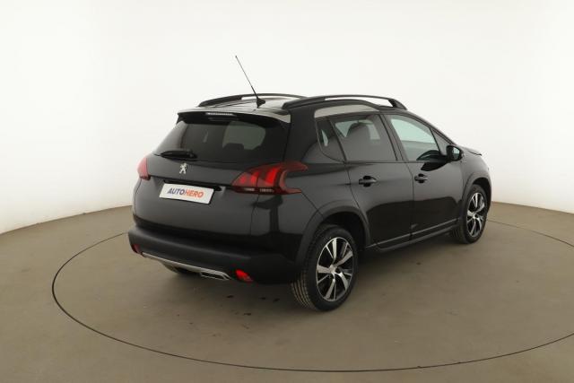 Peugeot 2008 image 3