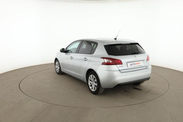 Peugeot 308 image 6