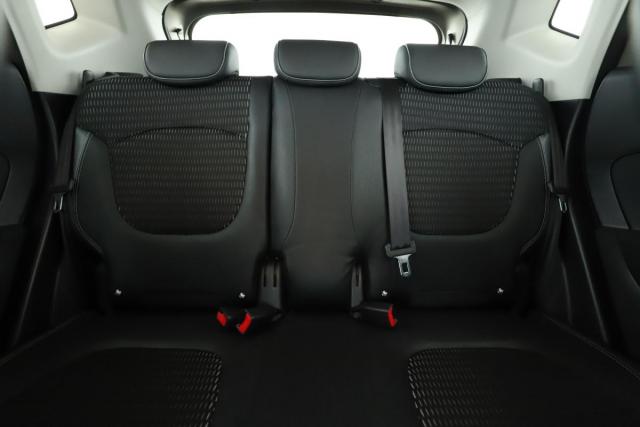 Renault Captur image 8