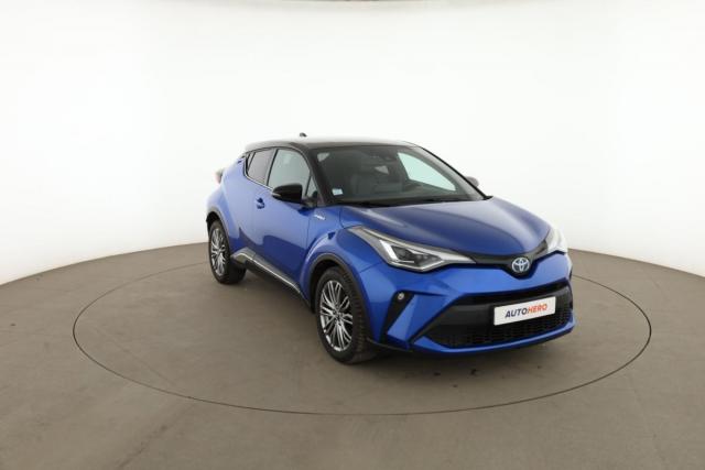 Toyota C-Hr image 9