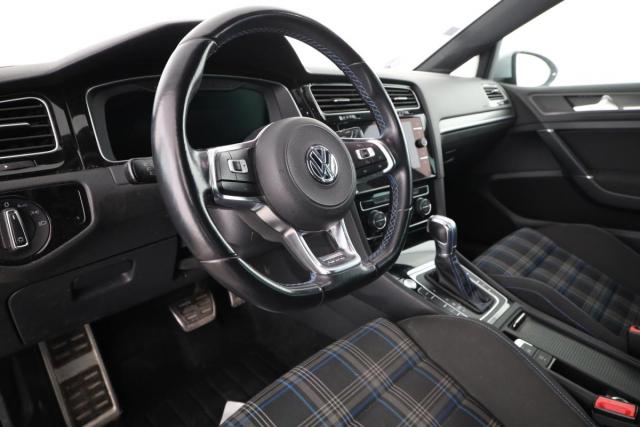 Volkswagen Golf image 7