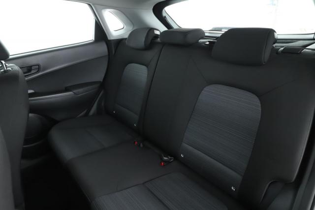 Hyundai Kona image 2