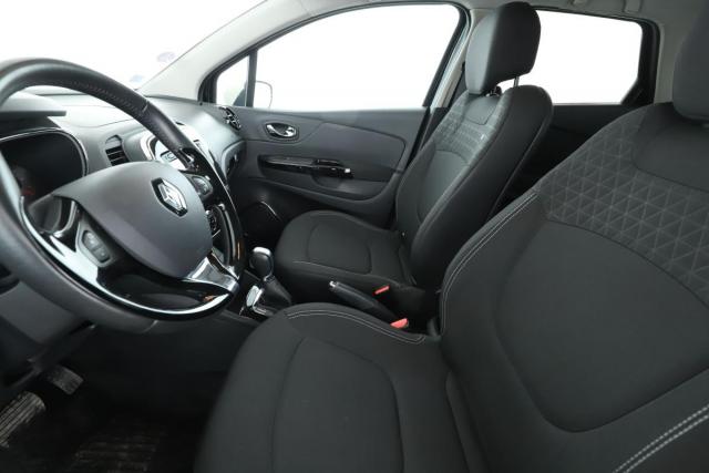Renault Captur image 1