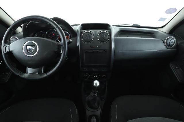 Dacia Duster image 1