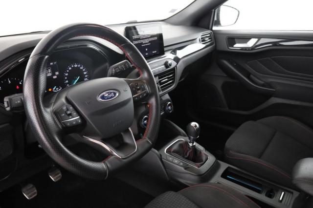 Ford Focus image 7