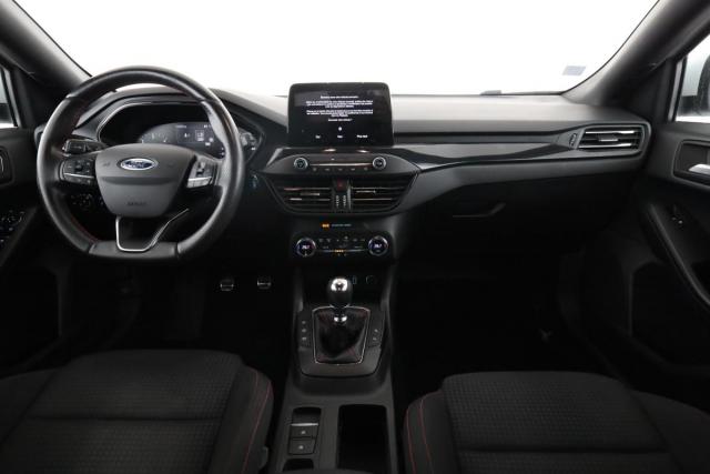 Ford Focus image 2
