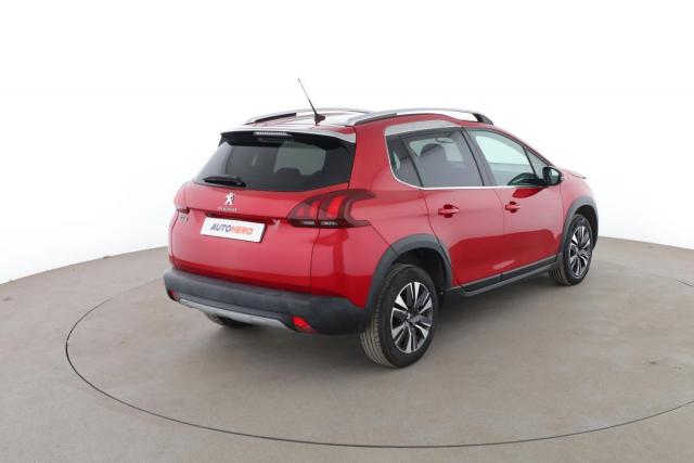 Peugeot 2008 image 3