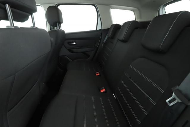 Dacia Duster image 9