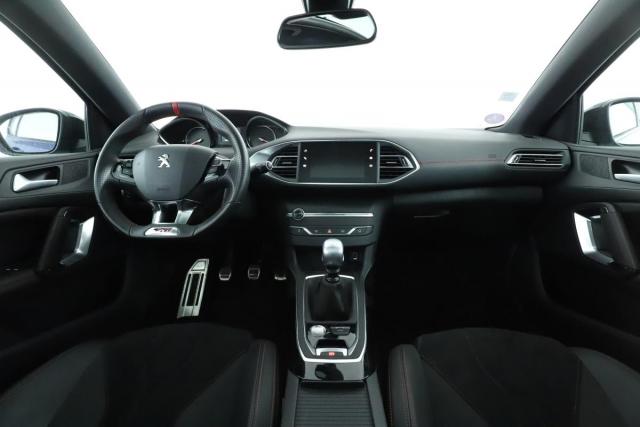 Peugeot 308 image 1
