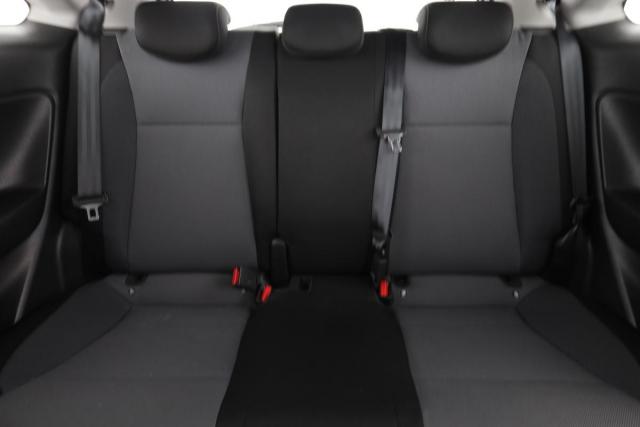 Hyundai Coupé image 6