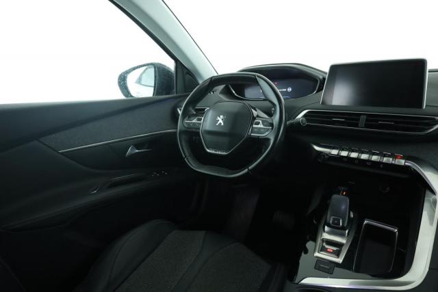 Peugeot 3008 image 3