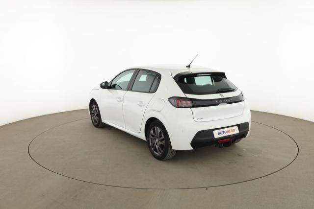 Peugeot 208 image 2