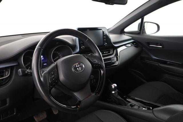 Toyota C-Hr image 4